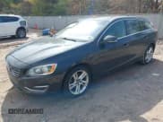 ✅ 2015 Volvo V60 T5 Drive-E Premier • VIN: YV140MEK1F1258057 • Lot: 41813010. Wystawiony na IAAI z przebiegiem 191 118 mil. Bezpłatny archiwum sprzedaży aukcyjnych z USA i szczegółowy raport historii pojazdu na DreamBid. Zdjęcie 21.