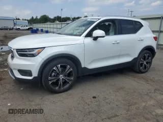 ✅ 2020 Volvo XC40 Inscription • VIN: YV4162UL5L2194162 • Lot: 66099325. Wystawiony na Copart z przebiegiem 50 082 mil. Bezpłatny archiwum sprzedaży aukcyjnych z USA i szczegółowy raport historii pojazdu na DreamBid. Zdjęcie 1.