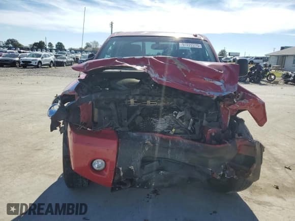 ✅ 2011 Nissan Titan S • VIN: 1N6AA0EC1BN305840 • Lot: 91222275. Wystawiony na Copart z przebiegiem 171 494 mil. Bezpłatny archiwum sprzedaży aukcyjnych z USA i szczegółowy raport historii pojazdu na DreamBid. Zdjęcie 5.