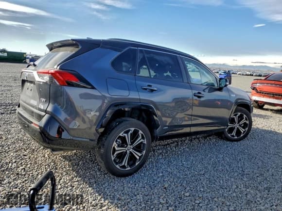 ✅ 2024 Toyota RAV4 XSE • VIN: JTMEB3FV9RD200157 • Лот: 94741625. Опубликован ранее на Copart с пробегом 15 440 миль. Бесплатный доступ к архиву аукционных продаж из США и подробный отчёт об истории автомобиля на DreamBid. Изображение 3.