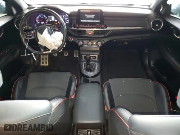 ✅ 2021 Kia Forte GT • VIN: 3KPF44AC5ME334391 • Lot: 71648565. Listed on Copart with 40,462 mi. Free auction sales archive from the USA and detailed vehicle history report at DreamBid. Image 8.