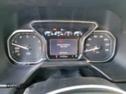 ✅ 2021 GMC Yukon XL SLT • VIN: 1GKS1GKD6MR368185 • Lot: 47778225. Wystawiony na Copart z przebiegiem 31 090 mil. Bezpłatny archiwum sprzedaży aukcyjnych z USA i szczegółowy raport historii pojazdu na DreamBid. Zdjęcie 9.