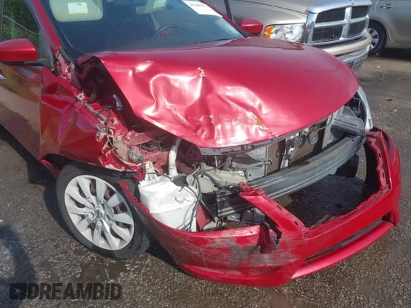 ✅ 2014 Nissan Sentra SR • VIN: 3N1AB7AP8EL631563 • Lot: 42380177. Listed on IAAI with 135,826 mi. Free auction sales archive from the USA and detailed vehicle history report at DreamBid. Image 6.