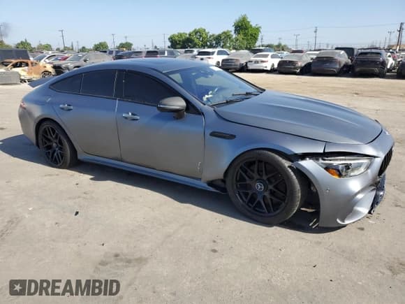 ✅ 2022 Mercedes-Benz AMG GT 53 • VIN: W1K7X6BB6NA051151 • Лот: 61216855. Опубликован ранее на Copart с пробегом 27 782 миль. Бесплатный доступ к архиву аукционных продаж из США и подробный отчёт об истории автомобиля на DreamBid. Изображение 4.