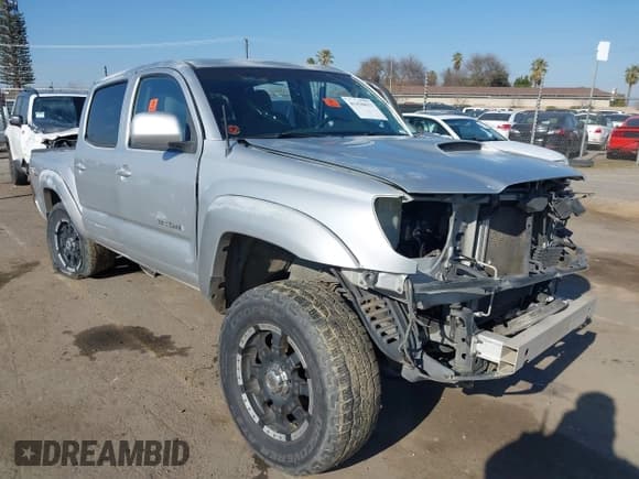 ✅ 2007 Toyota Tacoma PreRunner • VIN: 5TEJU62N97Z334882 • Lot: 41436633. Listed on IAAI with Not provided. Free auction sales archive from the USA and detailed vehicle history report at DreamBid. Image 1.