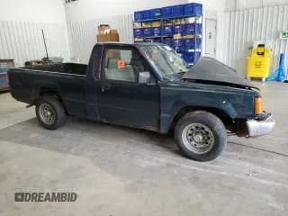 ✅ 1990 Mitsubishi Mighty Max • VIN: JA7FL24W5LP032298 • Лот: 51326075. Опубликован ранее на Copart с пробегом 414 386 миль. Бесплатный доступ к архиву аукционных продаж из США и подробный отчёт об истории автомобиля на DreamBid. Изображение 4.