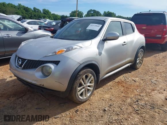 ✅ 2013 Nissan Juke SL • VIN: JN8AF5MV1DT208256 • Лот: 42272844. Опубликован ранее на IAAI с пробегом 98 690 миль. Бесплатный доступ к архиву аукционных продаж из США и подробный отчёт об истории автомобиля на DreamBid. Изображение 2.