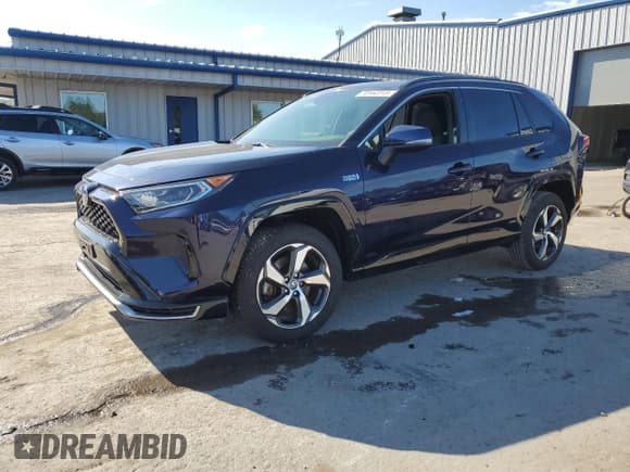 ✅ 2021 Toyota RAV4 SE • VIN: JTMAB3FV2MD052411 • Lot: 70162315. Wystawiony na Copart z przebiegiem 45 440 mil. Bezpłatny archiwum sprzedaży aukcyjnych z USA i szczegółowy raport historii pojazdu na DreamBid. Zdjęcie 1.
