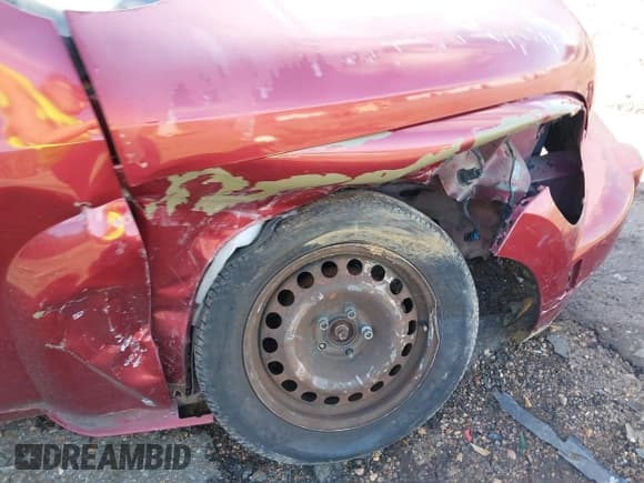 ✅ 2009 Chevrolet HHR LS • VIN: 3GNCA13B49S501385 • Lot: 41645274. Listed on IAAI with 221,190 mi. Free auction sales archive from the USA and detailed vehicle history report at DreamBid. Image 13.