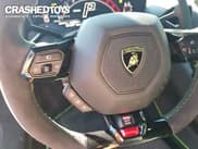 ✅ 2024 Lamborghini Huracan Tecnica • VIN: ZHWUB6ZF0RLA28716 • Lot: 86693005. Wystawiony na Copart z przebiegiem 3 197 mil. Bezpłatny archiwum sprzedaży aukcyjnych z USA i szczegółowy raport historii pojazdu na DreamBid. Zdjęcie 17.