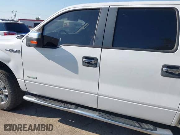 2011 Ford F-150 XLT с VIN 1FTFW1ETXBKE02116, выставлен на аукционе IAAI как лот 43370311 с пробегом 265 326 миль миль и . История ставок и продаж доступна на DreamBid. Изображение 14.