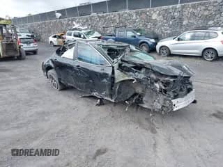 2023 Toyota Camry SE z VIN 4T1T11AK8PU791439, wystawiony jako IAAI lot #42700500 z przebiegiem Nie podano mil oraz . Historia ofert i sprzedaży dostępna na DreamBid. Obrazek 1.