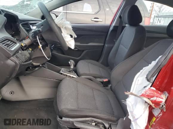 2020 Hyundai Accent SEL z VIN 3KPC24A66LE112640, wystawiony jako Copart lot #83862424 z przebiegiem Nie podano mil oraz Szkoda całkowita • Salvage title. Historia ofert i sprzedaży dostępna na DreamBid. Obrazek 7.