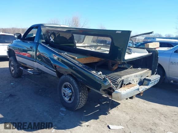 1998 Dodge 2500 with VIN 3B7KF26ZXWM234788, listed as a IAAI auction lot 41811371 with 183,789 mi miles and . Bid and sale history available at DreamBid. Image 3.