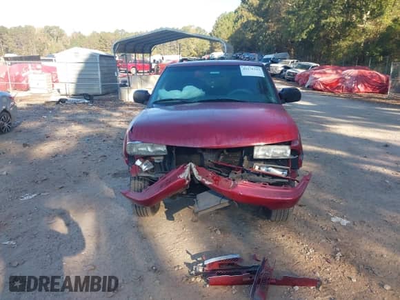 2003 Chevrolet Blazer LS с VIN 1GNCS13X73K103616, выставлен на аукционе IAAI как лот 43478103 с пробегом 274 996 миль миль и . История ставок и продаж доступна на DreamBid. Изображение 12.