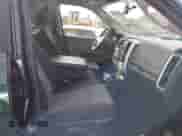 2011 Ram 1500 SLT z VIN 1D7RB1CT3BS539786, wystawiony jako IAAI lot #43336564 z przebiegiem 205 173 mil mil oraz . Historia ofert i sprzedaży dostępna na DreamBid. Obrazek 5.