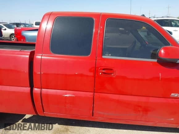 2003 Chevrolet Silverado SS с VIN 2GCEK19N131352985, выставлен на аукционе IAAI как лот 42004085 с пробегом 6 502 миль миль и . История ставок и продаж доступна на DreamBid. Изображение 14.