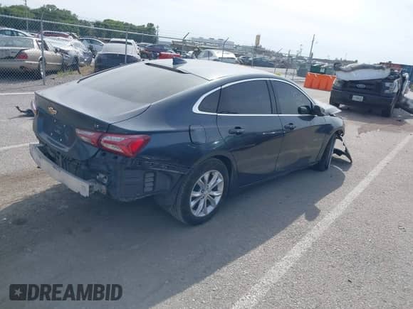 2020 Chevrolet Malibu LT with VIN 1G1ZD5ST0LF093824, listed as a IAAI auction lot 43089820 with 89,612 mi miles and . Bid and sale history available at DreamBid. Image 4.