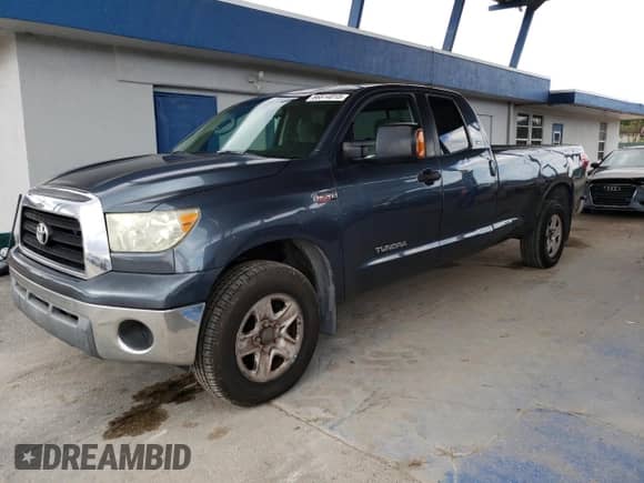 2008 Toyota Tundra z VIN 5TFCV54118X008593, wystawiony jako Copart lot #86814015 z przebiegiem 247 891 mil mil oraz Czysty tytuł • Clean title. Historia ofert i sprzedaży dostępna na DreamBid. Obrazek 1.