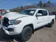2021 Toyota Tacoma SR5 z VIN 3TMDZ5BN4MM118505, wystawiony jako IAAI lot #41920089 z przebiegiem 30 693 mil mil oraz . Historia ofert i sprzedaży dostępna na DreamBid. Obrazek 2.