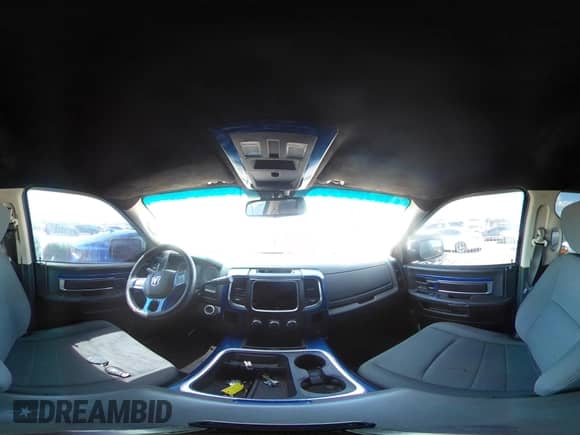 2013 Ram 1500 Express z VIN 1C6RR6FT4DS680729, wystawiony jako IAAI lot #43316356 z przebiegiem 182 634 mil mil oraz . Historia ofert i sprzedaży dostępna na DreamBid. Obrazek 18.