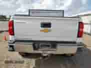 2019 Chevrolet Silverado 2500HD LT z VIN 1GC1KSEG5KF247143, wystawiony jako Copart lot #68302285 z przebiegiem 155 633 mil mil oraz Szkoda całkowita • Salvage title. Historia ofert i sprzedaży dostępna na DreamBid. Obrazek 6.