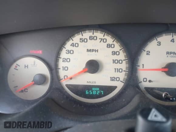 2002 Dodge Neon ES z VIN 1B3ES56C02D627244, wystawiony jako IAAI lot #41047832 z przebiegiem 65 827 mil mil oraz . Historia ofert i sprzedaży dostępna na DreamBid. Obrazek 7.