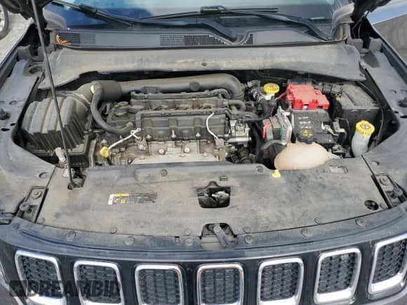 2019 Jeep Compass Latitude с VIN 3C4NJDBBXKT839698, выставлен на аукционе Copart как лот 87215955 с пробегом 83 954 миль миль и Списание • Salvage title. История ставок и продаж доступна на DreamBid. Изображение 12.