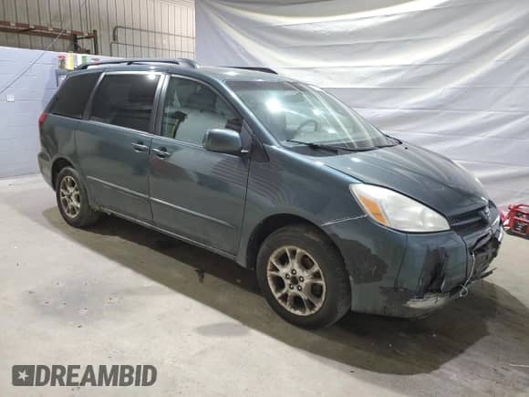 2004 Toyota Sienna XLE z VIN 5TDBA22C84S017513, wystawiony jako Copart lot #70978595 z przebiegiem 252 893 mil mil oraz Czysty tytuł • Clean title. Historia ofert i sprzedaży dostępna na DreamBid. Obrazek 4.