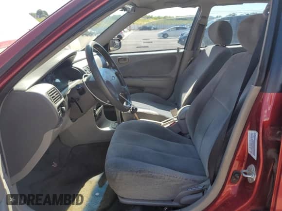 2002 Chevrolet Prizm с VIN 1Y1SK54802Z425633, выставлен на аукционе Copart как лот 63225545 с пробегом 178 250 миль миль и Списание • Salvage title. История ставок и продаж доступна на DreamBid. Изображение 7.