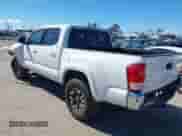 2016 Toyota Tacoma SR5 with VIN 5TFAZ5CN6GX006630, listed as a IAAI auction lot 43452656 with 61,207 mi miles and . Bid and sale history available at DreamBid. Image 3.