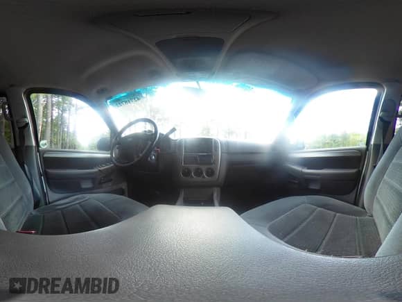 2003 Ford Explorer с VIN 1FMDU63K03ZB56248, выставлен на аукционе IAAI как лот 42718722 с пробегом 228 359 миль миль и . История ставок и продаж доступна на DreamBid. Изображение 20.