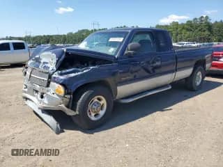 2001 Dodge 2500 с VIN 3B7KC23621G180817, выставлен на аукционе Copart как лот 81201155 с пробегом Не указан миль и Списание • Salvage title. История ставок и продаж доступна на DreamBid. Изображение 1.