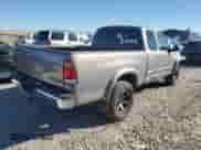 2001 Toyota Tundra Limited z VIN 5TBBT48171S151882, wystawiony jako Copart lot #81711565 z przebiegiem 248 944 mil mil oraz Szkoda całkowita • Salvage title. Historia ofert i sprzedaży dostępna na DreamBid. Obrazek 3.