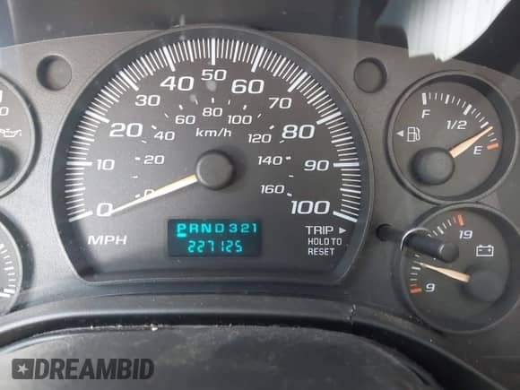 2005 Chevrolet Express Cargo with VIN 1GCEG15X951106199, listed as a IAAI auction lot 42974937 with 227,125 mi miles and . Bid and sale history available at DreamBid. Image 7.