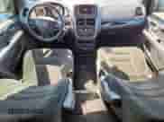 2017 Dodge Grand Caravan SE z VIN 2C4RDGBG0HR550184, wystawiony jako Copart lot #81712195 z przebiegiem 89 256 mil mil oraz Szkoda całkowita • Salvage title. Historia ofert i sprzedaży dostępna na DreamBid. Obrazek 8.