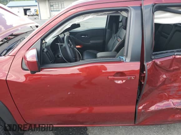 2024 Nissan Frontier Pro-4X with VIN 1N6ED1EK9RN612639, listed as a Copart auction lot 69298615 with 15,552 mi miles and Salvage title. Bid and sale history available at DreamBid. Image 7.