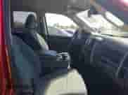 2014 Ram 1500 Express с VIN 1C6RR6FT3ES122128, выставлен на аукционе IAAI как лот 41994152 с пробегом 138 624 миль миль и . История ставок и продаж доступна на DreamBid. Изображение 5.