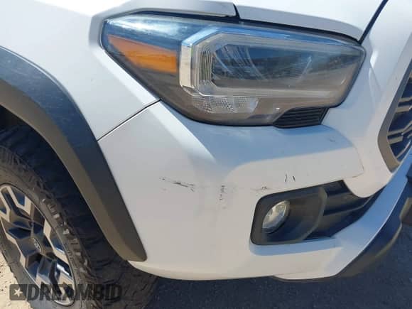 2023 Toyota Tacoma SR с VIN 3TMCZ5AN3PM548138, выставлен на аукционе IAAI как лот 43342762 с пробегом 18 960 миль миль и . История ставок и продаж доступна на DreamBid. Изображение 6.