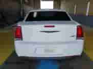 2020 Chrysler 300 Touring с VIN 2C3CCAAG5LH220678, выставлен на аукционе Copart как лот 68208695 с пробегом 139 499 миль миль и Чистый • Clean title. История ставок и продаж доступна на DreamBid. Изображение 6.