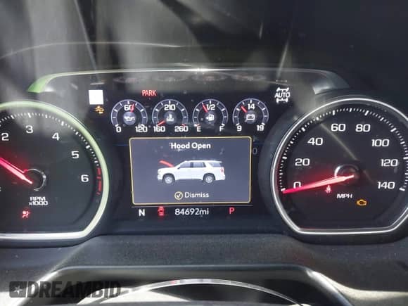 2021 Chevrolet Tahoe Premier z VIN 1GNSKSKD3MR116235, wystawiony jako IAAI lot #42624157 z przebiegiem 84 692 mil mil oraz . Historia ofert i sprzedaży dostępna na DreamBid. Obrazek 7.