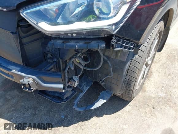 2019 Hyundai Santa Fe SE с VIN KM8SMDHF3KU305268, выставлен на аукционе IAAI как лот 42183521 с пробегом 96 717 миль миль и . История ставок и продаж доступна на DreamBid. Изображение 6.