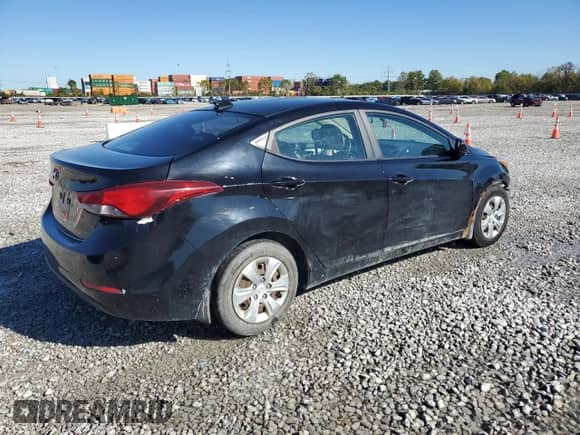 2016 Hyundai Elantra Value Edition z VIN KMHDH4AE8GU573710, wystawiony jako Copart lot #82610405 z przebiegiem 151 833 mil mil oraz Szkoda całkowita • Salvage title. Historia ofert i sprzedaży dostępna na DreamBid. Obrazek 3.
