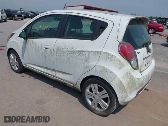 2013 Chevrolet Spark LS с VIN KL8CA6S94DC510177, выставлен на аукционе IAAI как лот 42917047 с пробегом Не указан миль и . История ставок и продаж доступна на DreamBid. Изображение 3.
