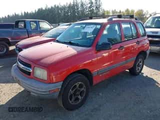 2001 Chevrolet Tracker z VIN 2CNBJ13C016905909, wystawiony jako IAAI lot #43407467 z przebiegiem 222 507 mil mil oraz . Historia ofert i sprzedaży dostępna na DreamBid. Obrazek 2.