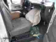 2019 Chevrolet Express Cargo с VIN 1GCWGBFG0K1248106, выставлен на аукционе IAAI как лот 41415517 с пробегом Не указан миль и . История ставок и продаж доступна на DreamBid. Изображение 5.