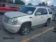 2013 Cadillac Escalade with VIN 1GYS3AEF4DR169209, listed as a IAAI auction lot 43016747 with 268,550 mi miles and . Bid and sale history available at DreamBid. Image 18.