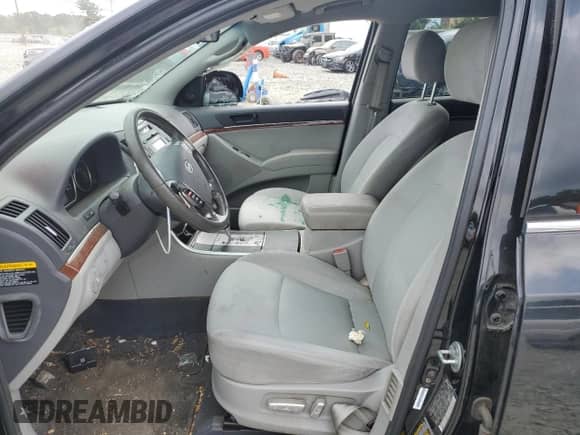 2010 Hyundai Veracruz Limited с VIN KM8NU4CC1AU122315, выставлен на аукционе Copart как лот 75313244 с пробегом 242 054 миль миль и Списание • Salvage title. История ставок и продаж доступна на DreamBid. Изображение 7.