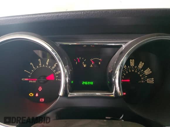 2005 Ford Mustang Deluxe с VIN 1ZVFT80N455150065, выставлен на аукционе Copart как лот 82465275 с пробегом 246 948 миль миль и Чистый • Clean title. История ставок и продаж доступна на DreamBid. Изображение 9.