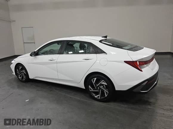 2025 Hyundai Elantra SEL Convenience с VIN KMHLS4DG7SU006455, выставлен на аукционе Copart как лот 90338295 с пробегом 7 659 миль миль и Чистый • Clean title. История ставок и продаж доступна на DreamBid. Изображение 2.